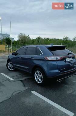 Позашляховик / Кросовер Ford Edge 2018 в 