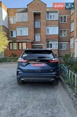 Внедорожник / Кроссовер Ford Edge 2019 в 