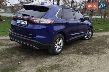 Внедорожник / Кроссовер Ford Edge 2015 в 