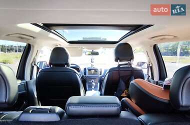 Внедорожник / Кроссовер Ford Edge 2017 в 
