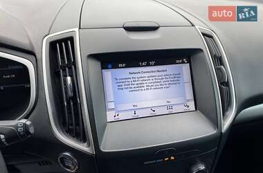 Внедорожник / Кроссовер Ford Edge 2019 в 
