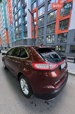 Внедорожник / Кроссовер Ford Edge 2016 в 