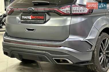 Позашляховик / Кросовер Ford Edge 2016 в 