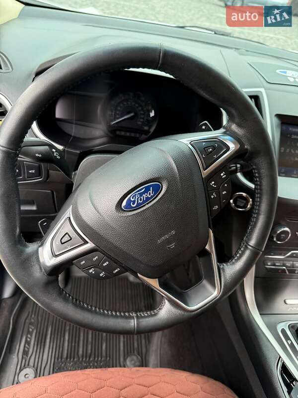 Позашляховик / Кросовер Ford Edge 2017 в Миколаєві