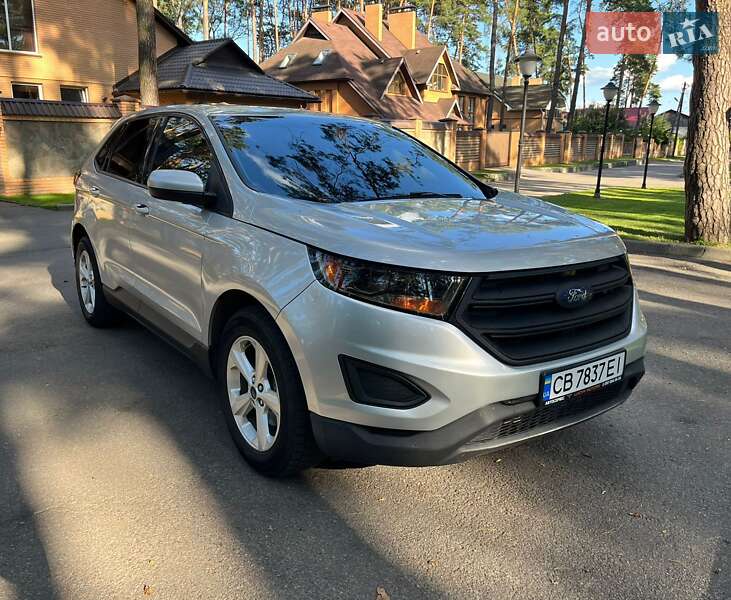 Внедорожник / Кроссовер Ford Edge 2016 в 
