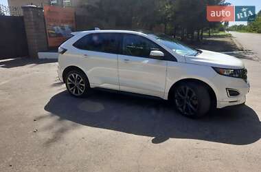 Внедорожник / Кроссовер Ford Edge 2017 в 