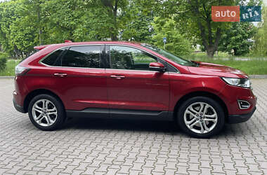 Внедорожник / Кроссовер Ford Edge 2018 в 