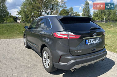Внедорожник / Кроссовер Ford Edge 2020 в 