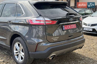 Позашляховик / Кросовер Ford Edge 2020 в 