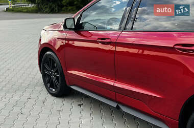Внедорожник / Кроссовер Ford Edge 2020 в 