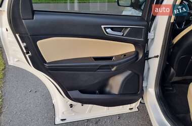 Внедорожник / Кроссовер Ford Edge 2018 в 