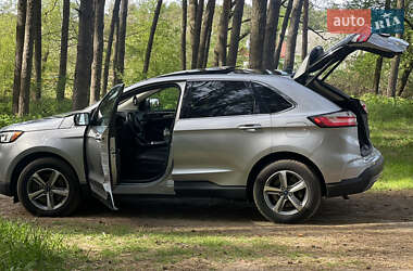 Внедорожник / Кроссовер Ford Edge 2021 в 