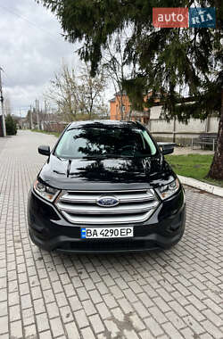 Позашляховик / Кросовер Ford Edge 2016 в 
