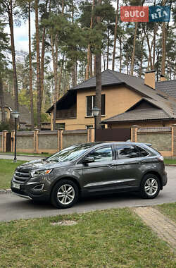 Внедорожник / Кроссовер Ford Edge 2016 в 