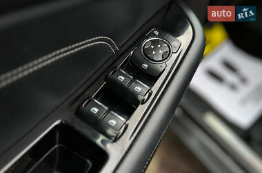Внедорожник / Кроссовер Ford Edge 2020 в 