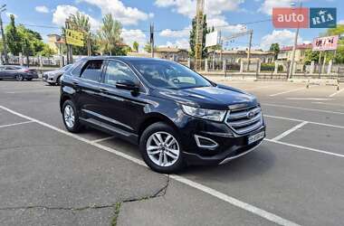 Внедорожник / Кроссовер Ford Edge 2017 в 