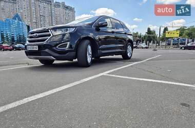 Внедорожник / Кроссовер Ford Edge 2017 в 