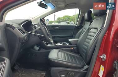 Внедорожник / Кроссовер Ford Edge 2017 в 