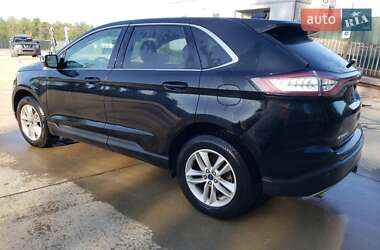 Внедорожник / Кроссовер Ford Edge 2015 в 