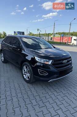Внедорожник / Кроссовер Ford Edge 2018 в 