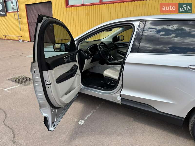 Позашляховик / Кросовер Ford Edge 2017 в Житомирі
