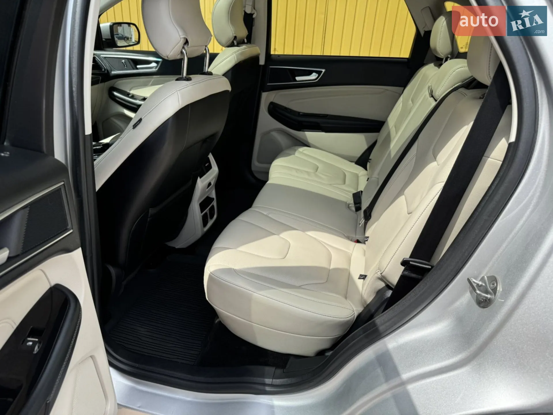 2017 Ford Edge - мініатюра 19