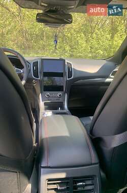 Внедорожник / Кроссовер Ford Edge 2023 в 
