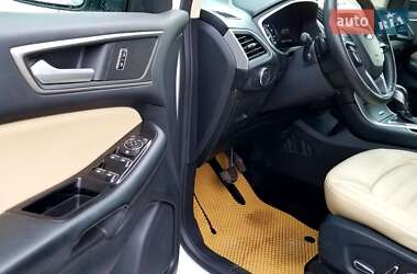 Внедорожник / Кроссовер Ford Edge 2016 в 