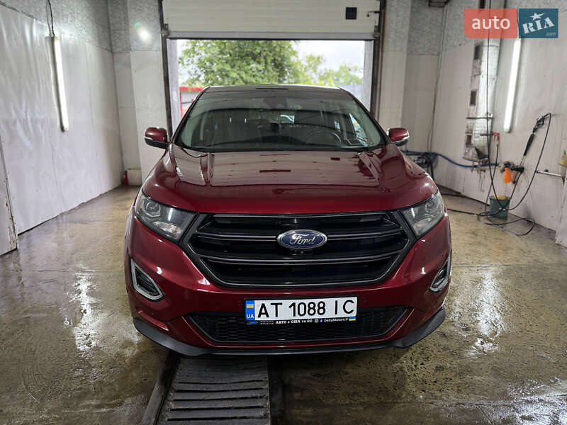 Внедорожник / Кроссовер Ford Edge 2016 в Ивано-Франковске