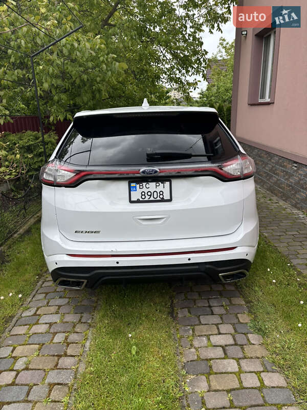 Внедорожник / Кроссовер Ford Edge 2015 в Городке