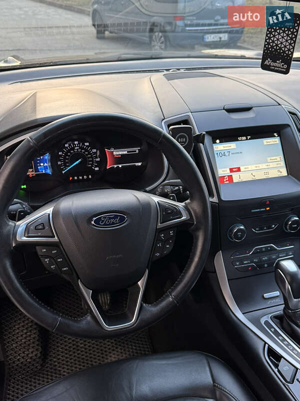 Позашляховик / Кросовер Ford Edge 2017 в Івано-Франківську