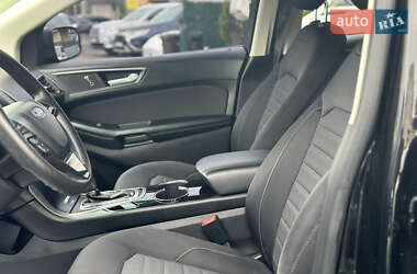 Внедорожник / Кроссовер Ford Edge 2016 в 