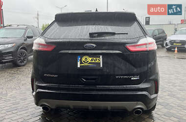 Внедорожник / Кроссовер Ford Edge 2018 в 