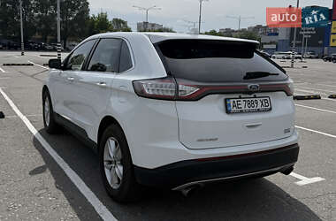 Внедорожник / Кроссовер Ford Edge 2017 в 