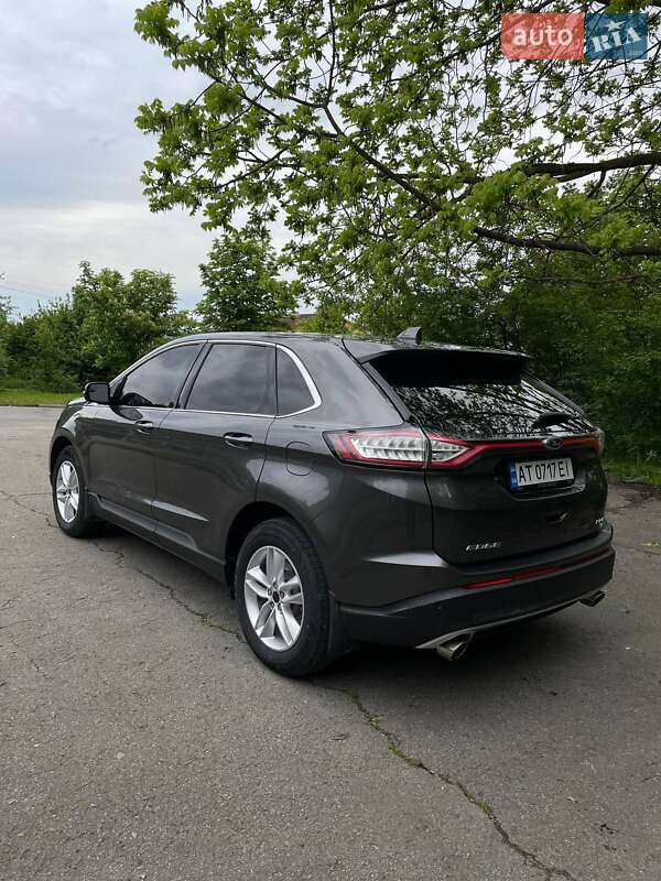 Позашляховик / Кросовер Ford Edge 2015 в Калуші