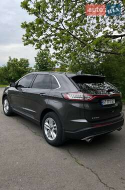 Внедорожник / Кроссовер Ford Edge 2015 в 