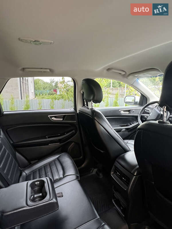 Внедорожник / Кроссовер Ford Edge 2016 в Дубно