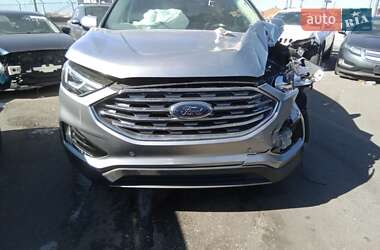 Внедорожник / Кроссовер Ford Edge 2020 в 