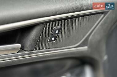 Внедорожник / Кроссовер Ford Edge 2015 в 