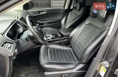 Внедорожник / Кроссовер Ford Edge 2015 в 