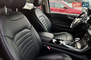 Внедорожник / Кроссовер Ford Edge 2015 в 