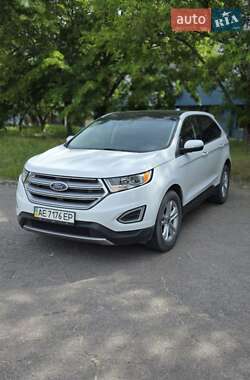 Внедорожник / Кроссовер Ford Edge 2017 в 