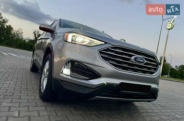 Внедорожник / Кроссовер Ford Edge 2022 в 