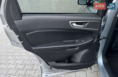 Внедорожник / Кроссовер Ford Edge 2022 в 