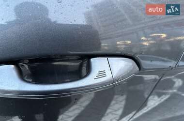 Позашляховик / Кросовер Ford Edge 2015 в 