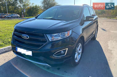 Внедорожник / Кроссовер Ford Edge 2015 в 
