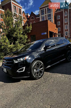 Внедорожник / Кроссовер Ford Edge 2016 в 