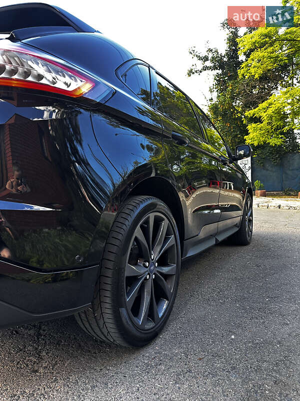 Внедорожник / Кроссовер Ford Edge 2016 в Овидиополе