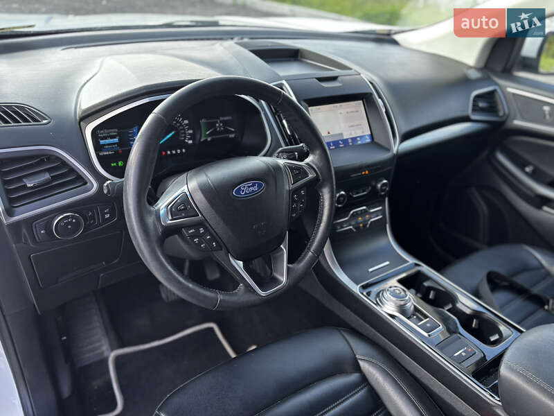 Внедорожник / Кроссовер Ford Edge 2020 в Нетешине