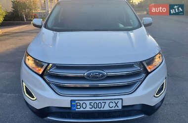 Внедорожник / Кроссовер Ford Edge 2017 в 